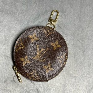 Authentic Louis Vuitton Coin Purse/Keychain
